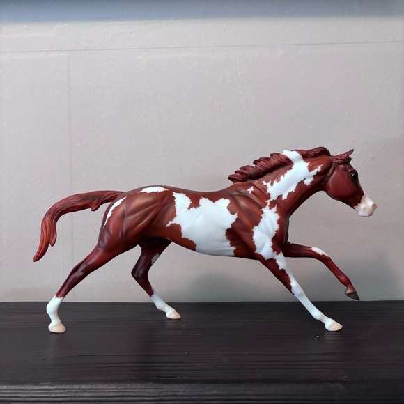 Breyer TSC “Lefty” - Picture 3 of 4
